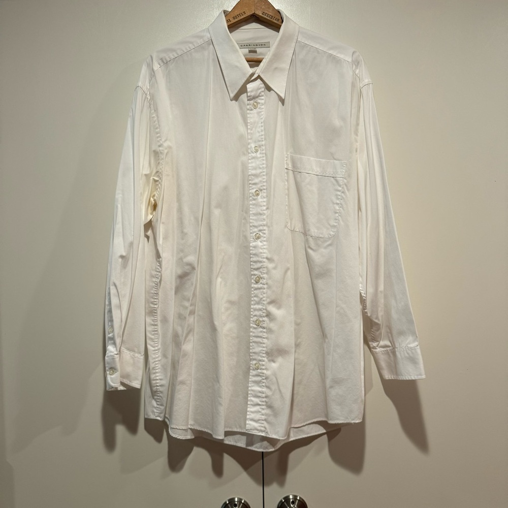 Men’s Plus Size Buttoned White Dress Shirt